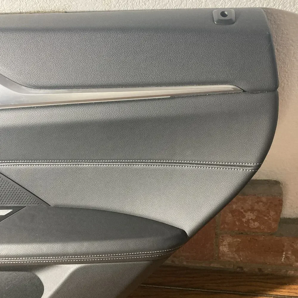 BMW I4 DOOR PANEL RIGHT REAR 2023 OEM